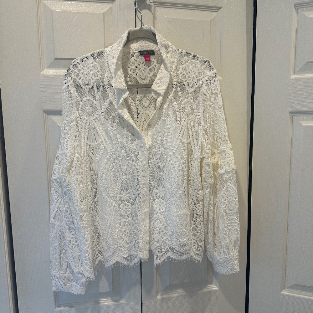 NWOT Vince Camuto white lace blouse